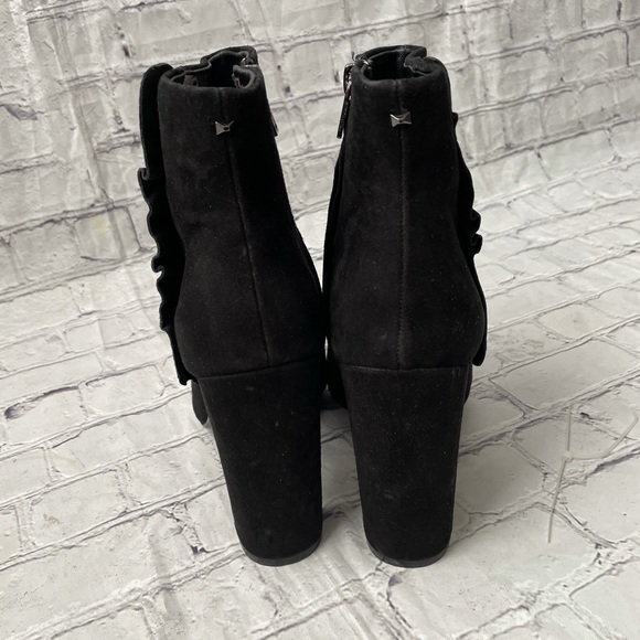 NWOT Ted Baker London Frillis Heeled Bootie - Picture 7 of 13